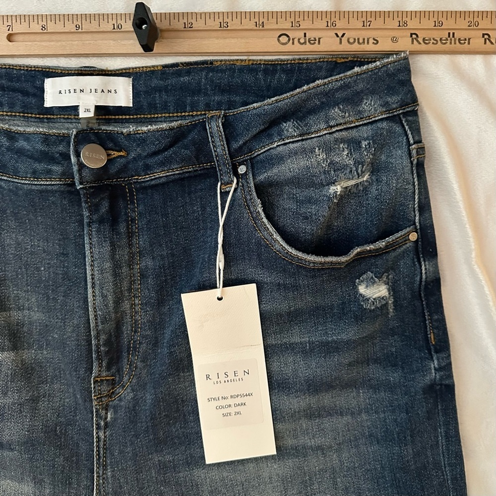 Risen High Rise Front Slit Frayed Hem Dark Flare Jeans Womens 2XL distressed NWT - Picture 8 of 10